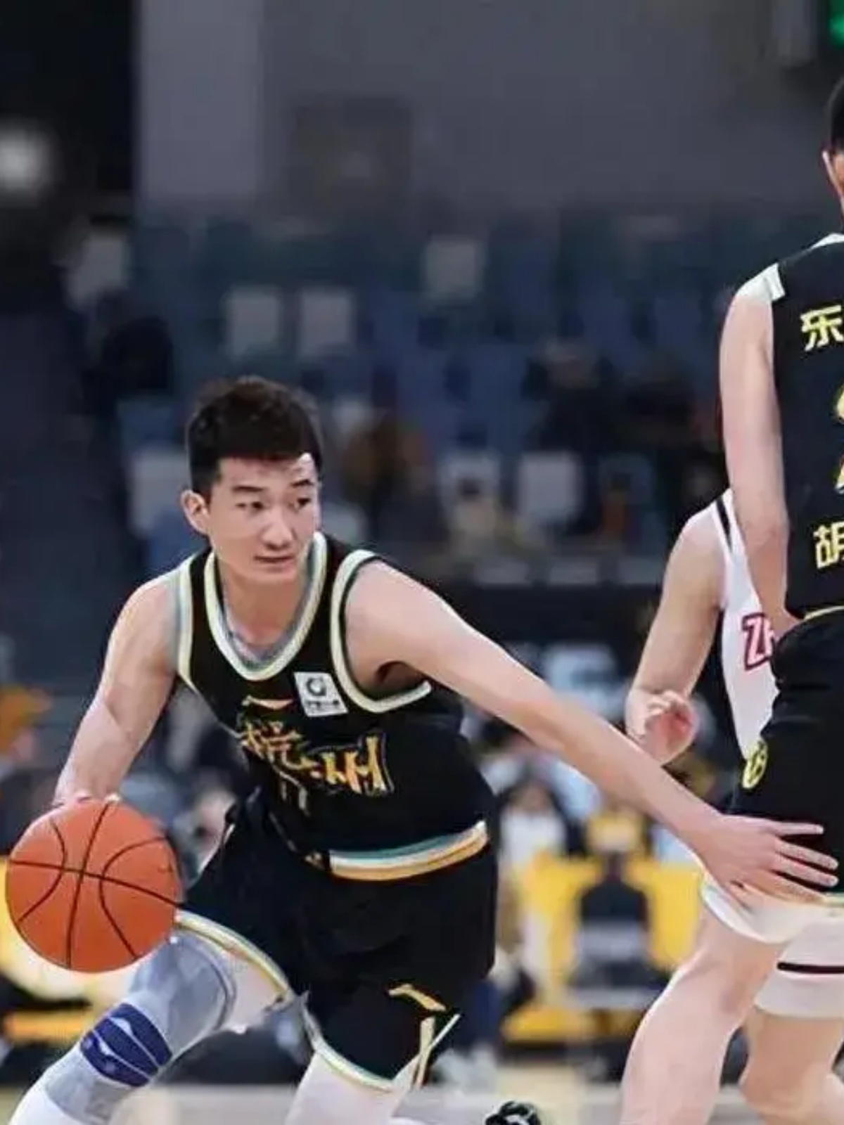 今晚广厦男篮回应争议：欧超杯节点到来，管理层满意，球队文化再被提及(农心杯2025赛程)