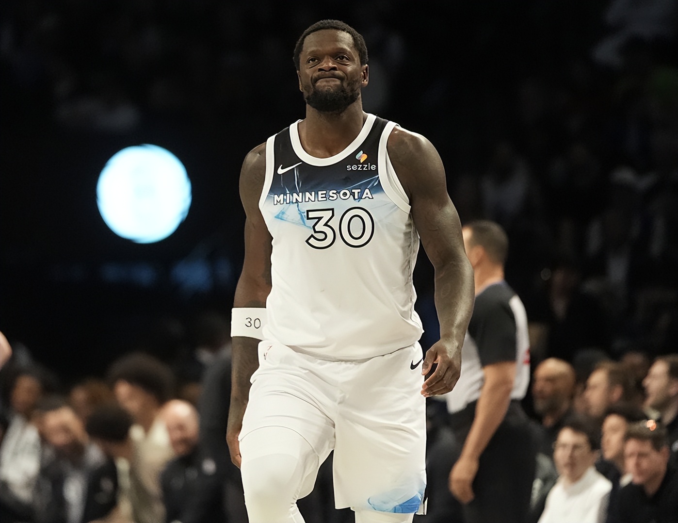 欧篮联冲刺阶段再迎强敌，华盛顿奇才战术微调，主帅态度：管理层满意，数据趋势出现新变化(欧篮联赛篮球直播)