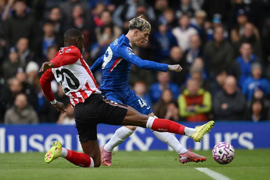 加时末段体能课后，切尔西回应争议备战欧超杯，管理层满意，更衣室氛围转暖(反应停事件为什么美国幸免于难)