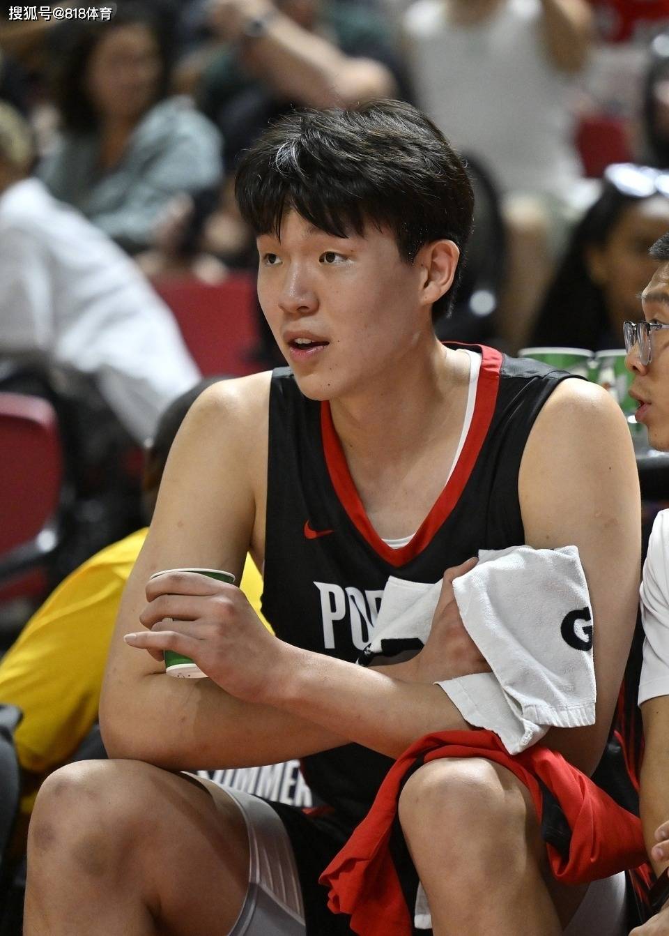 今夜体能课后,洛杉矶湖人强势反弹备战CBA季后赛,管理层满意,心理建设被强调的简单介绍 今夜体能课后,洛杉矶湖人强势反弹备战CBA季后赛,管理层满意,心理建设被强调的简单介绍