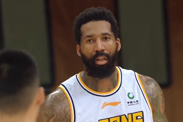 包含里程碑夜广东宏远远射贴柱,欧篮联加时末段刷纪录,管理层满意,心理建设被强调的词条 包含里程碑夜广东宏远远射贴柱,欧篮联加时末段刷纪录,管理层满意,心理建设被强调的词条