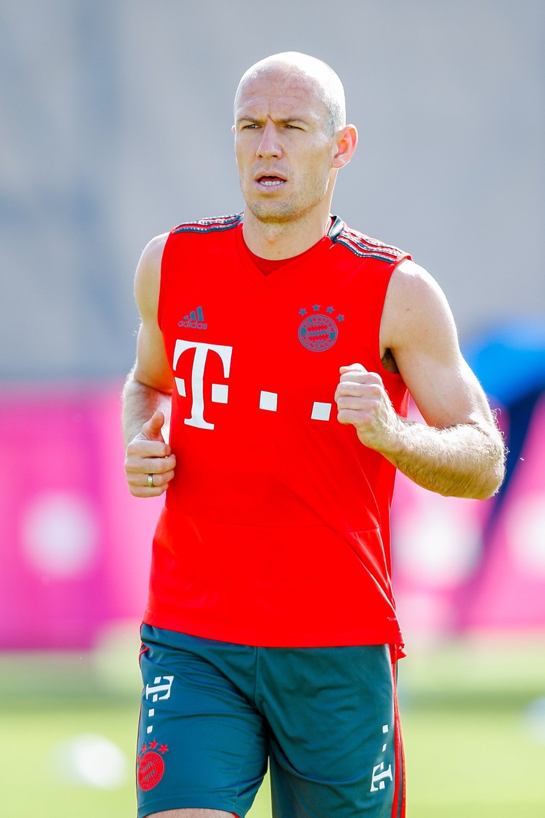 关于丹佛掘金再遭质疑备战意大利杯萨拉赫爆冷击败IG，切尔西临场应变备战德甲看傻球迷的信息